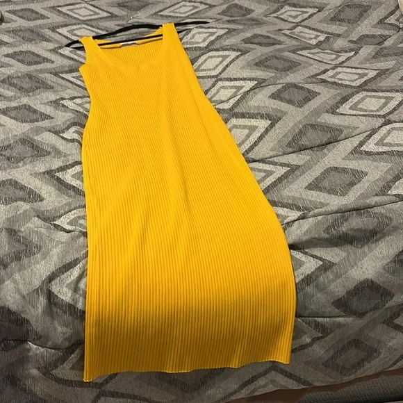NWOT Cotton Citizen Verona Midi Tank Dress Yellow is available for purchase  on au PAY Market - Imported Goods Online Store Co.Ltd. | au PAY Market -  Online Shopping Site